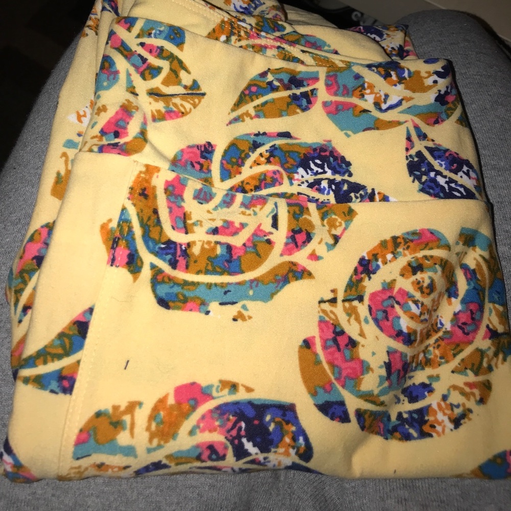 One size lularoe leggings